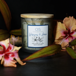 Hibiscus & Amber Soy Candle