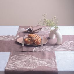 Table Runner (Eni)