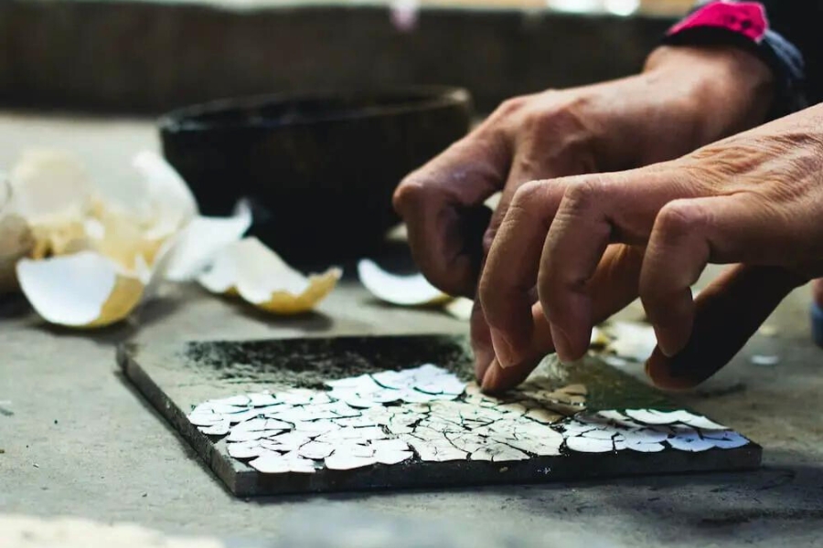 Vietnam’s Signature Handicrafts: Lacquer Painting